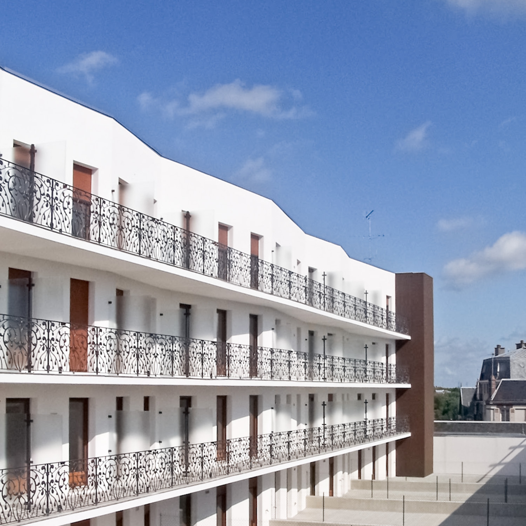 Balcons des habitations des Enfants du Paradis à Chartres