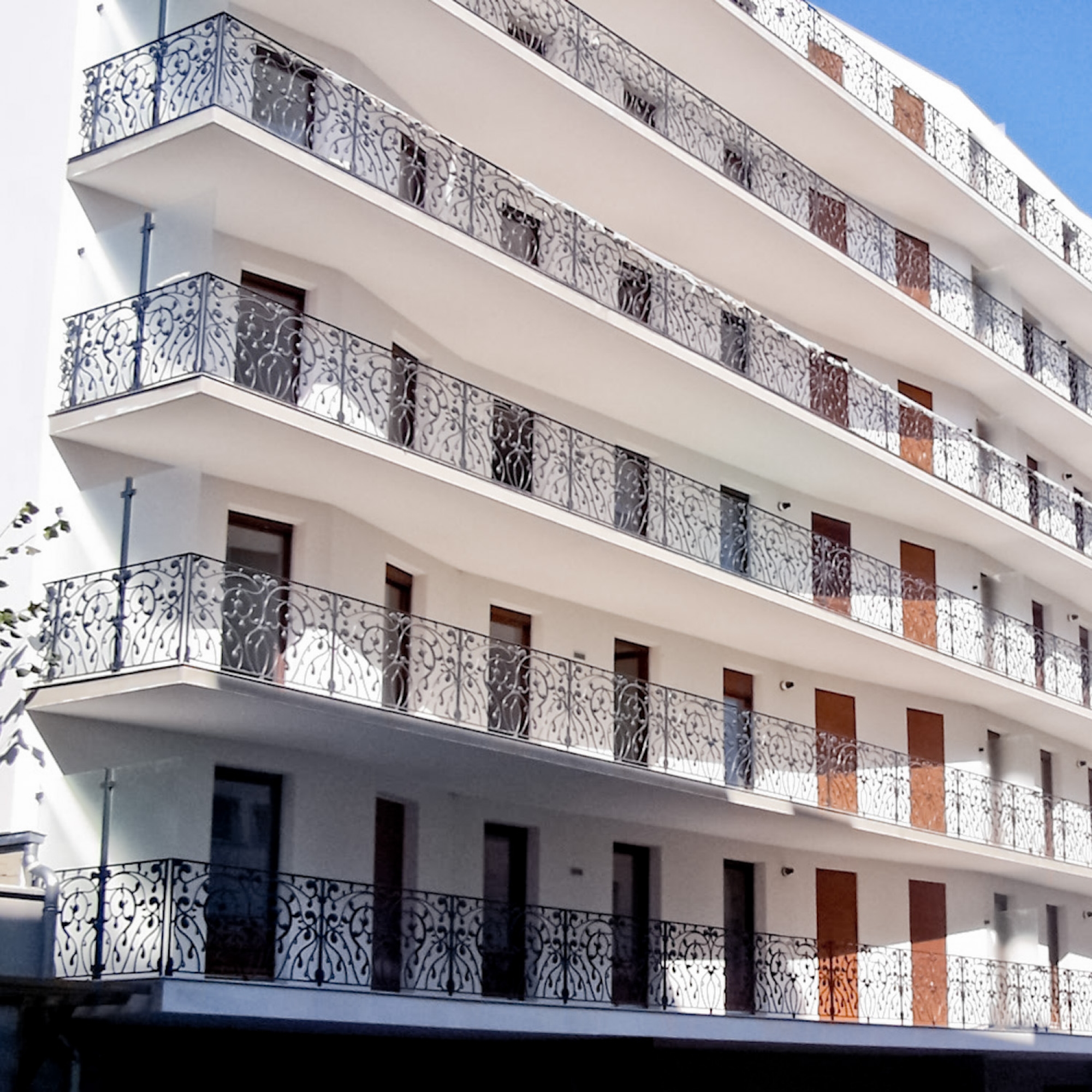 Balcons des habitations des Enfants du Paradis à Chartres