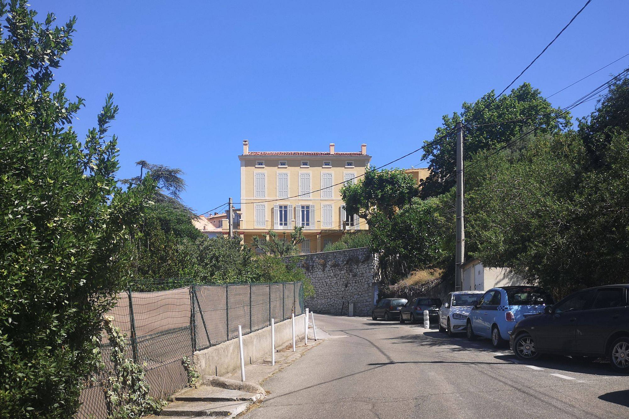 Réhabilitation d'une bastide provençale à Allauch (13190), ravalement de façades à l'enduit chaux NHL 3,5 et lait de chaux Punto Calce