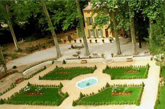 Ravalement de façades d'une Bastide Provençale à Aix en provence