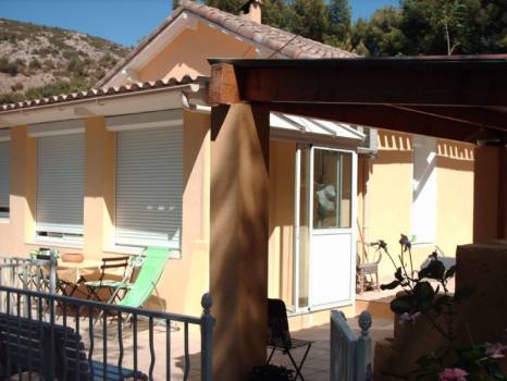 Isolation thermique par l'extérieur d'une maison de pêcheurs à la Redonne