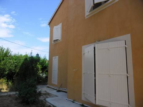 Enduit de façades sur une maison à Six Fours les Plages