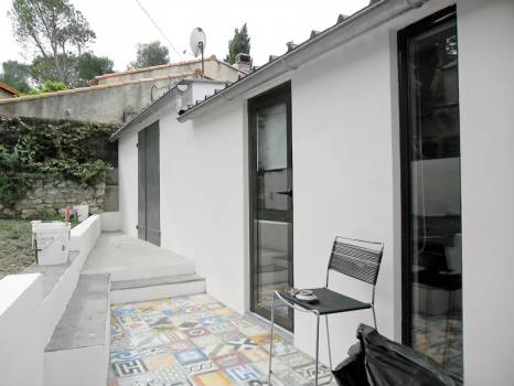 Relookage d'une maison d'été des années 30 à la Panouse à Marseille