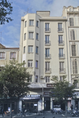 Ravalement de façades à l'enduit chaux Marmorino et lait de chaux Punto Calce du 25 bd Dugommier 13001 Marseille