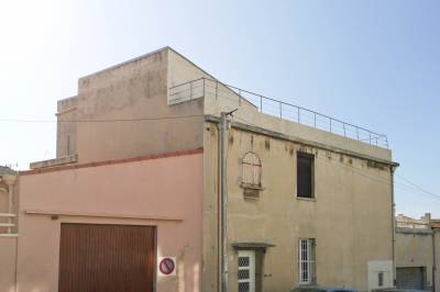 Isolation Thermique par l'Extérieur (ITE) procédé Relius Therm d'une maison de ville finition enduit chaux Marmorino Bericalce à Marseille (13008)