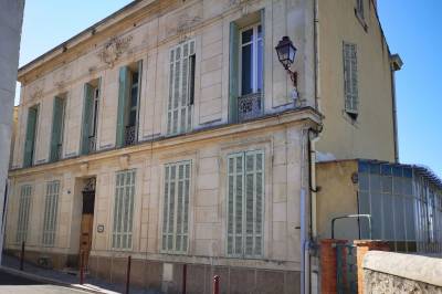 Réhabilitation d'une bastide provençale à Allauch (13190), ravalement de façades à l'enduit chaux NHL 3,5 et lait de chaux Punto Calce