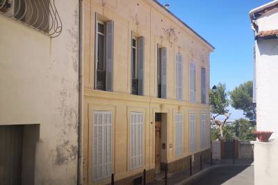 Réhabilitation d'une bastide provençale à Allauch (13190), ravalement de façades à l'enduit chaux NHL 3,5 et lait de chaux Punto Calce