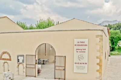 Réhabilitation de la Ferme de Beaurecueil (13100)